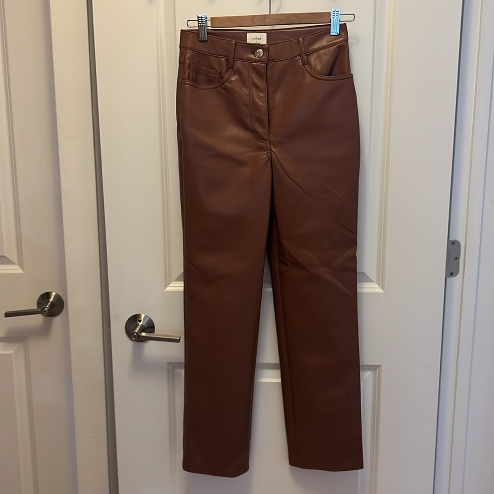 NWOT Aritzia Wilfred Melina Vegan Leather Pants Size 2